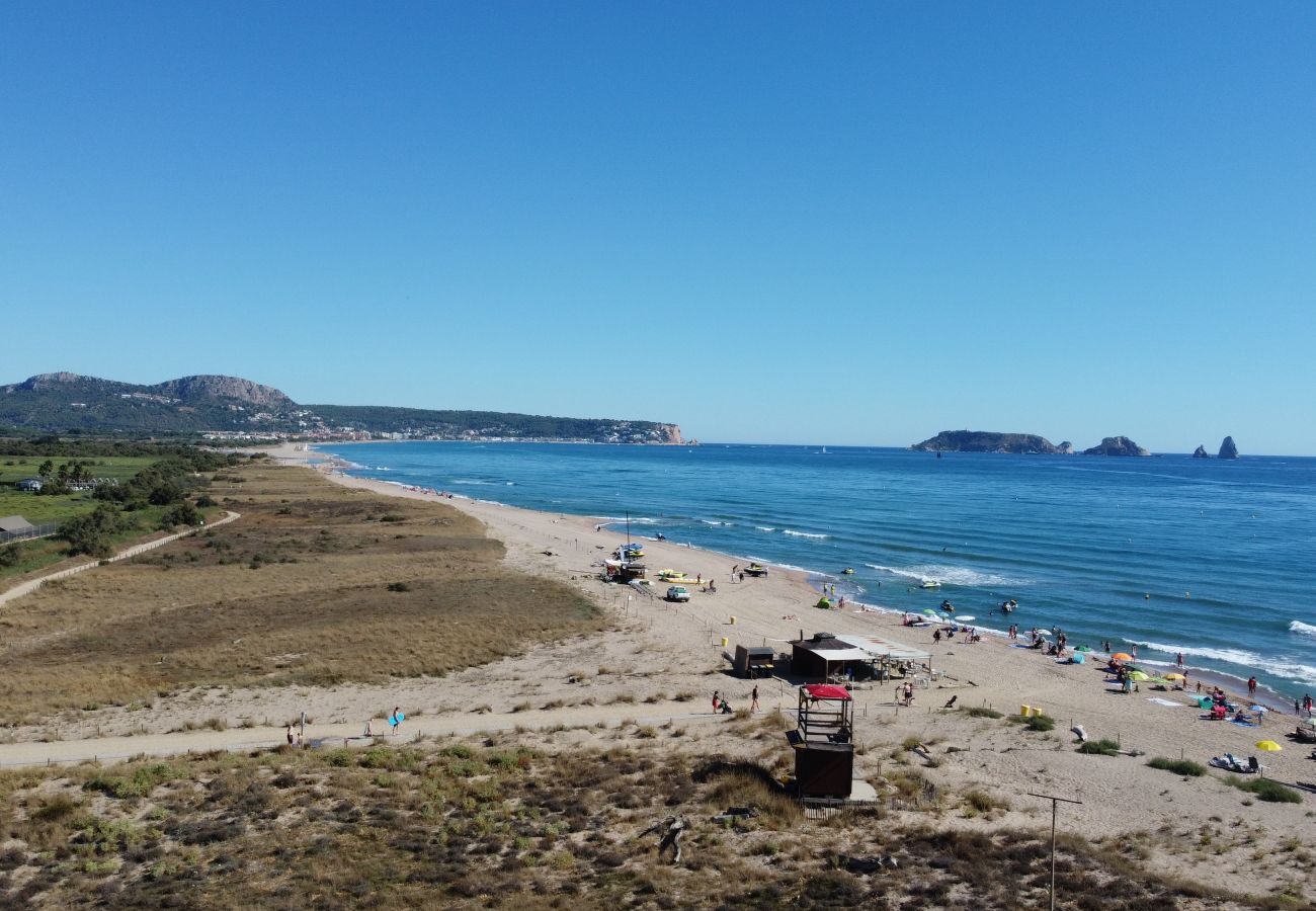 Ferienwohnung in Torroella de Montgri - 21C touristische Wohnung mit Meerblick und gemeinschaft Pool