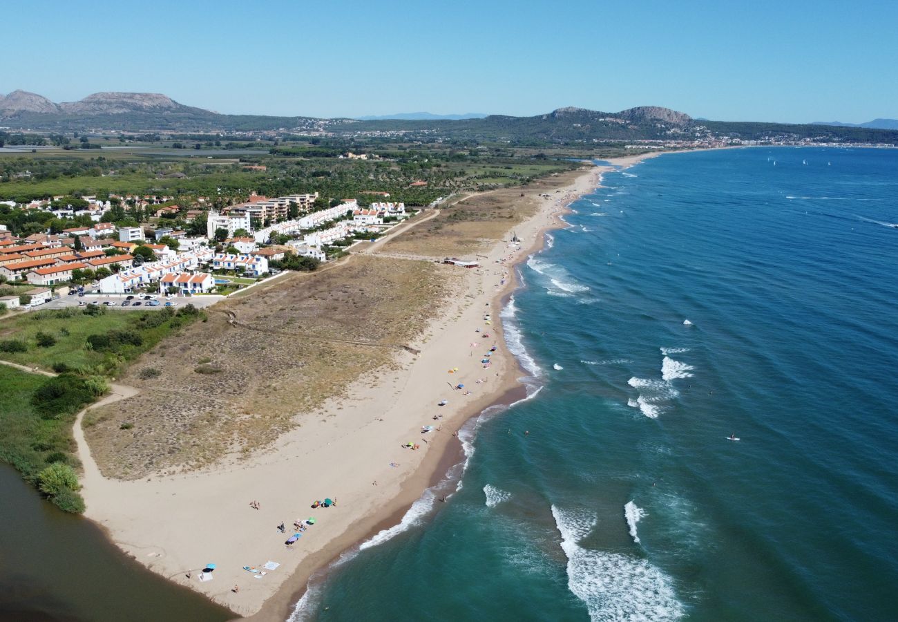 Ferienwohnung in Torroella de Montgri - 21C touristische Wohnung mit Meerblick und gemeinschaft Pool