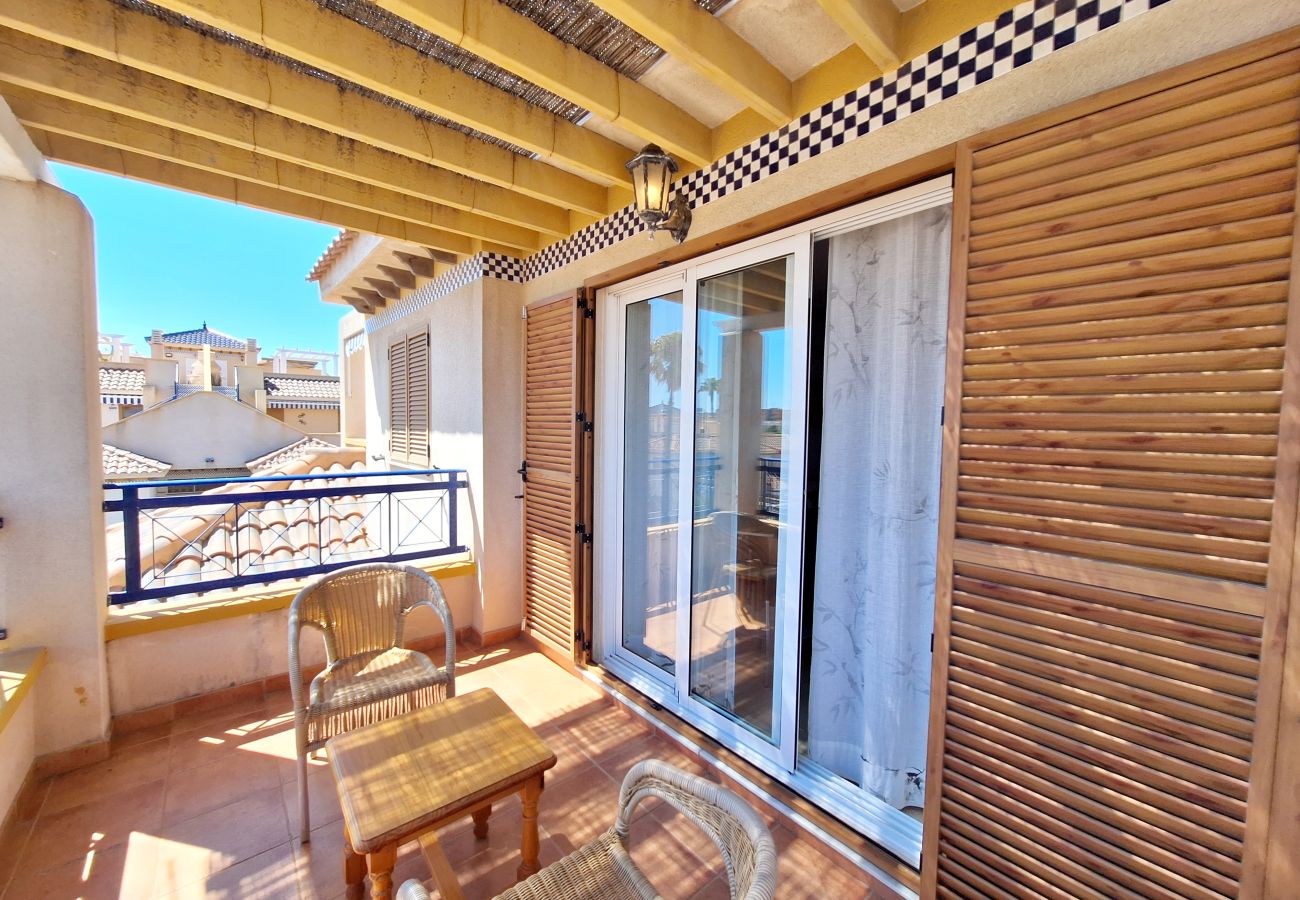 Ferienwohnung in Vera playa - Veramar 4 Penthouse - Am Strand, Meerblick, WiFi & Terrasse 