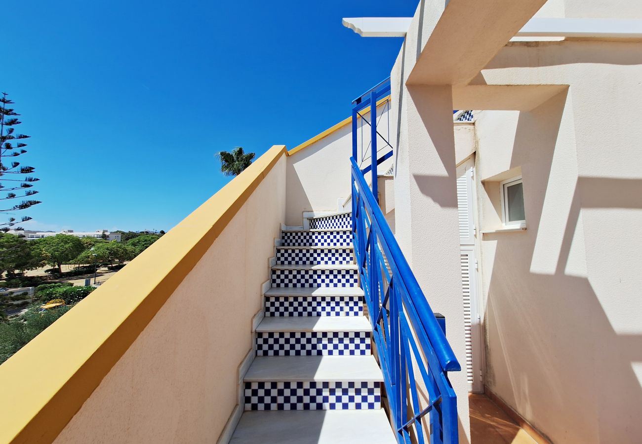 Ferienwohnung in Vera playa - Veramar 4 Penthouse - Am Strand, Meerblick, WiFi & Terrasse 