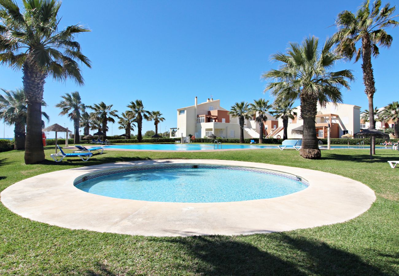 Ferienwohnung in Vera playa - Vera Natura Bajo - Am strand, mit WLAN & privatem Garten