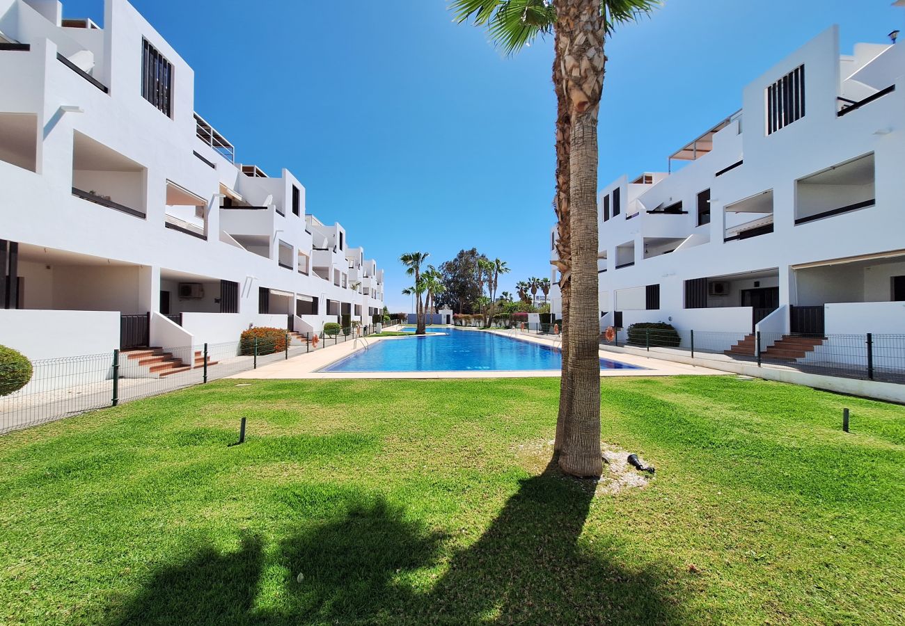 Ferienwohnung in Vera playa - Alborada - Solarium, 150M Strand, WiFi