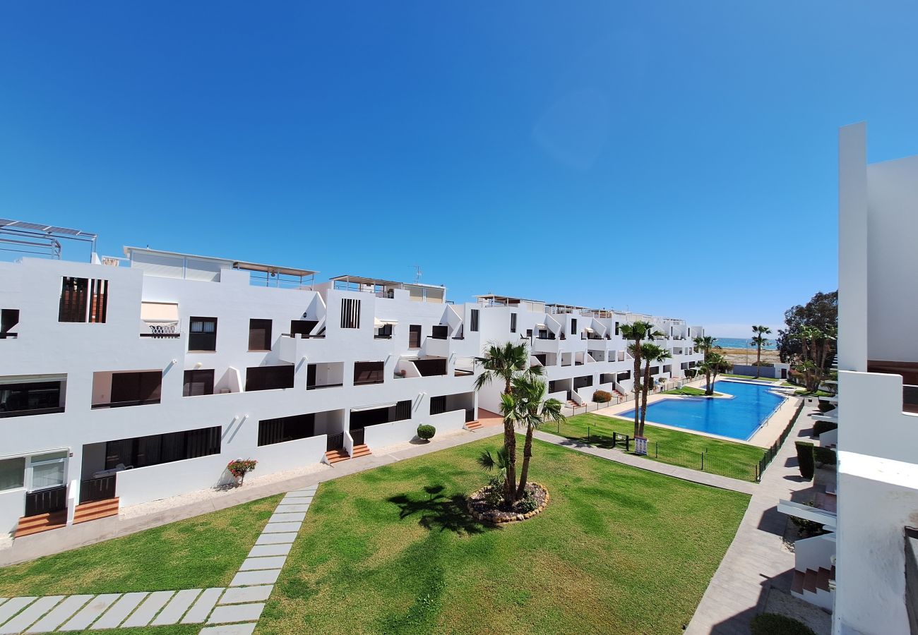 Ferienwohnung in Vera playa - Alborada - Solarium, 150M Strand, WiFi