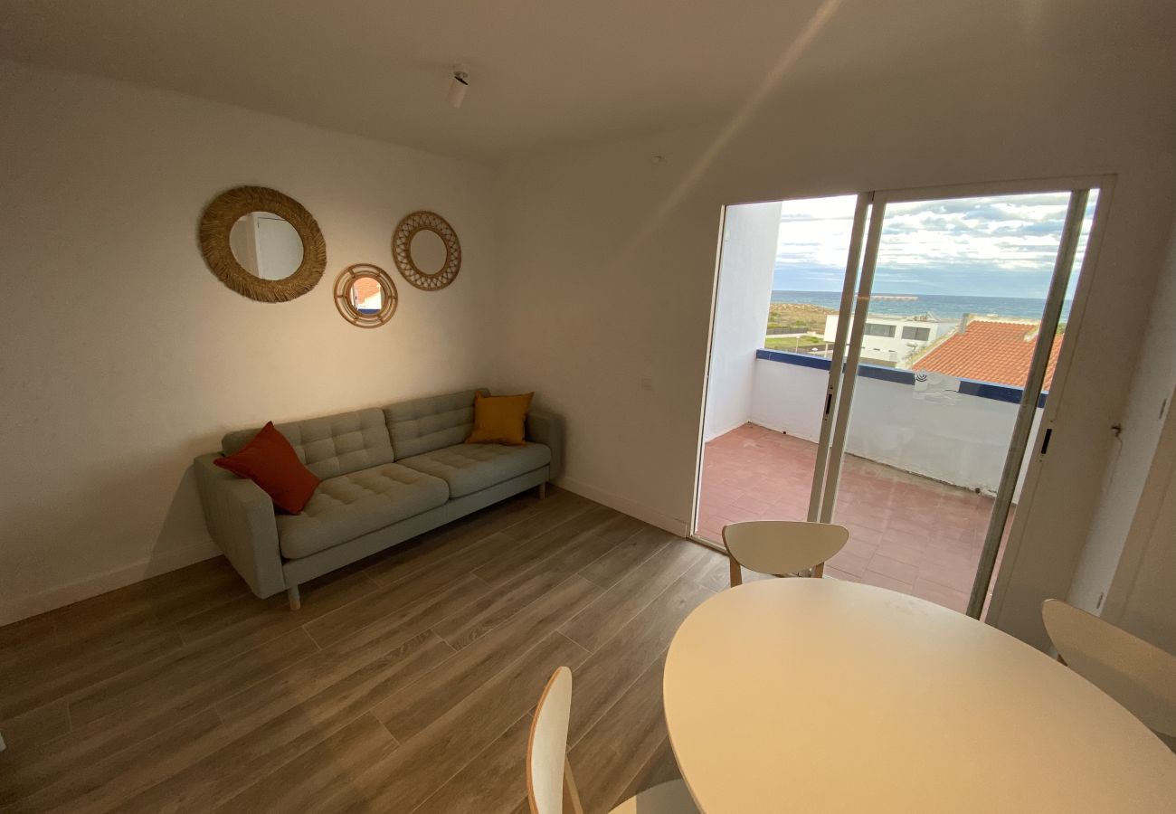 Appartement in Torroella de Montgri - 32C gerenoveerd appartement met uitzicht op zee