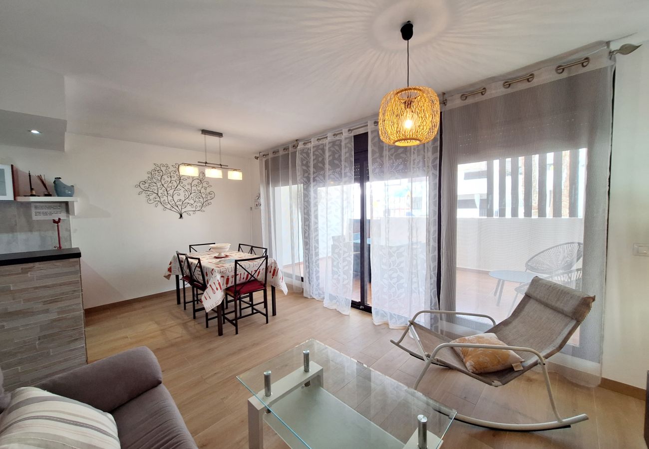 Apartamento en Vera playa - Alborada B134 - Jardín privado & WiFi