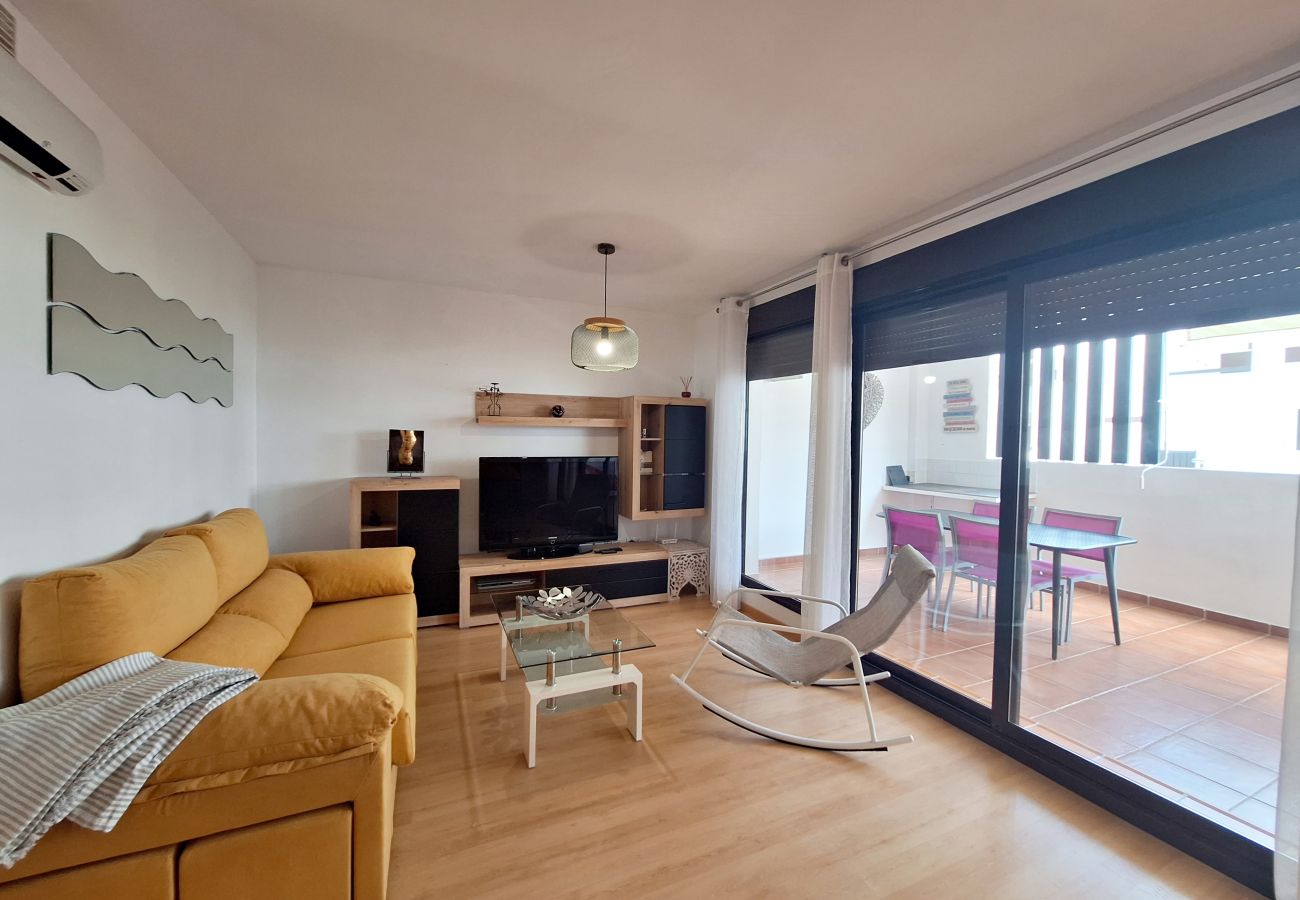 Apartamento en Vera playa - Alborada B133 - WiFi & jardín privado