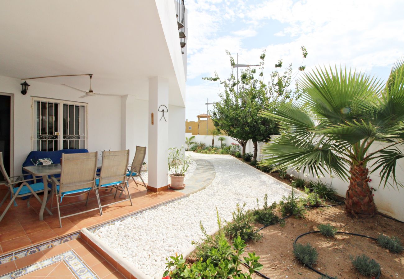 Apartamento en Palomares - Jardines de Palomares - WiFi y jardín privado