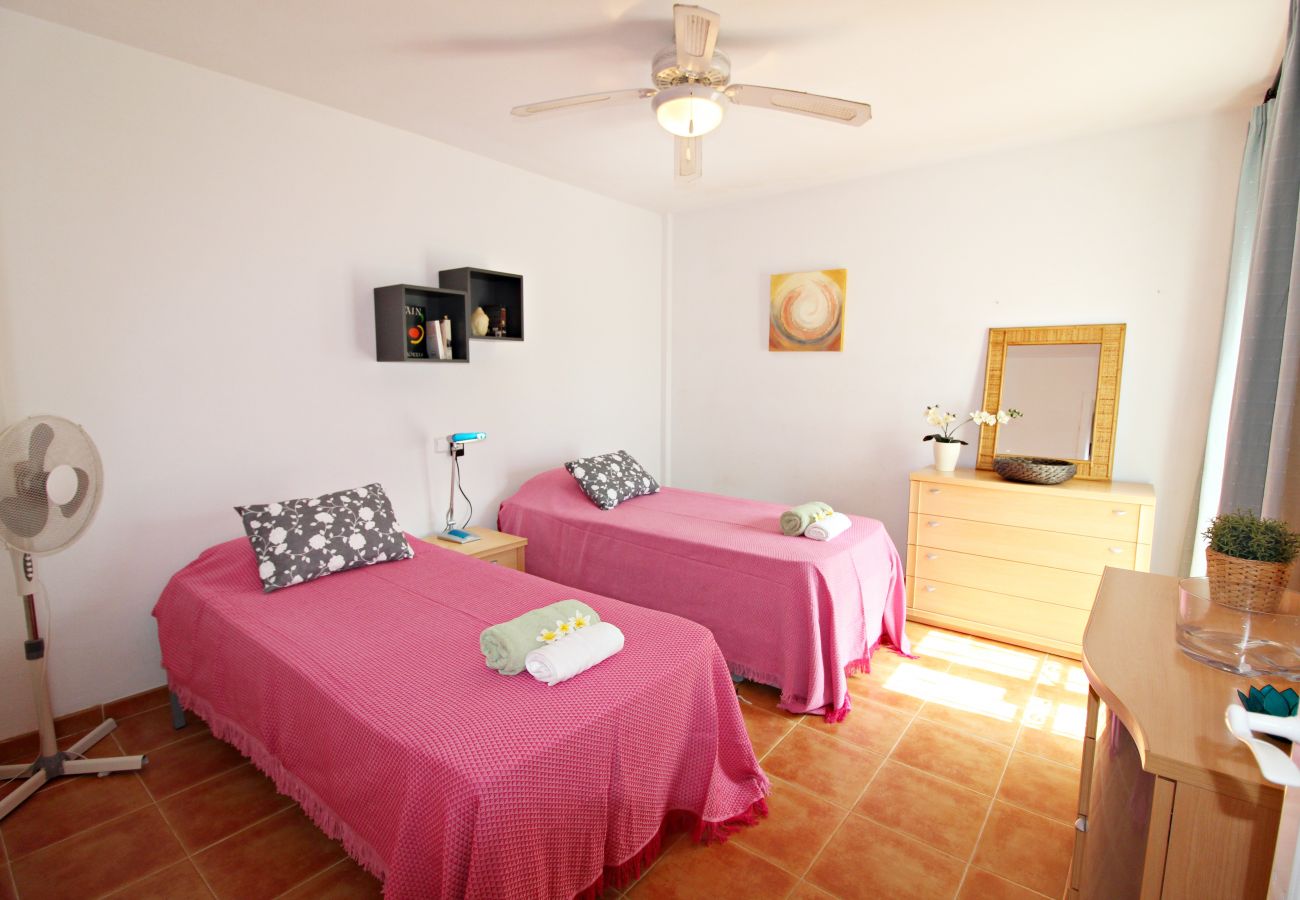 Apartamento en Palomares - Jardines de Palomares - WiFi y jardín privado