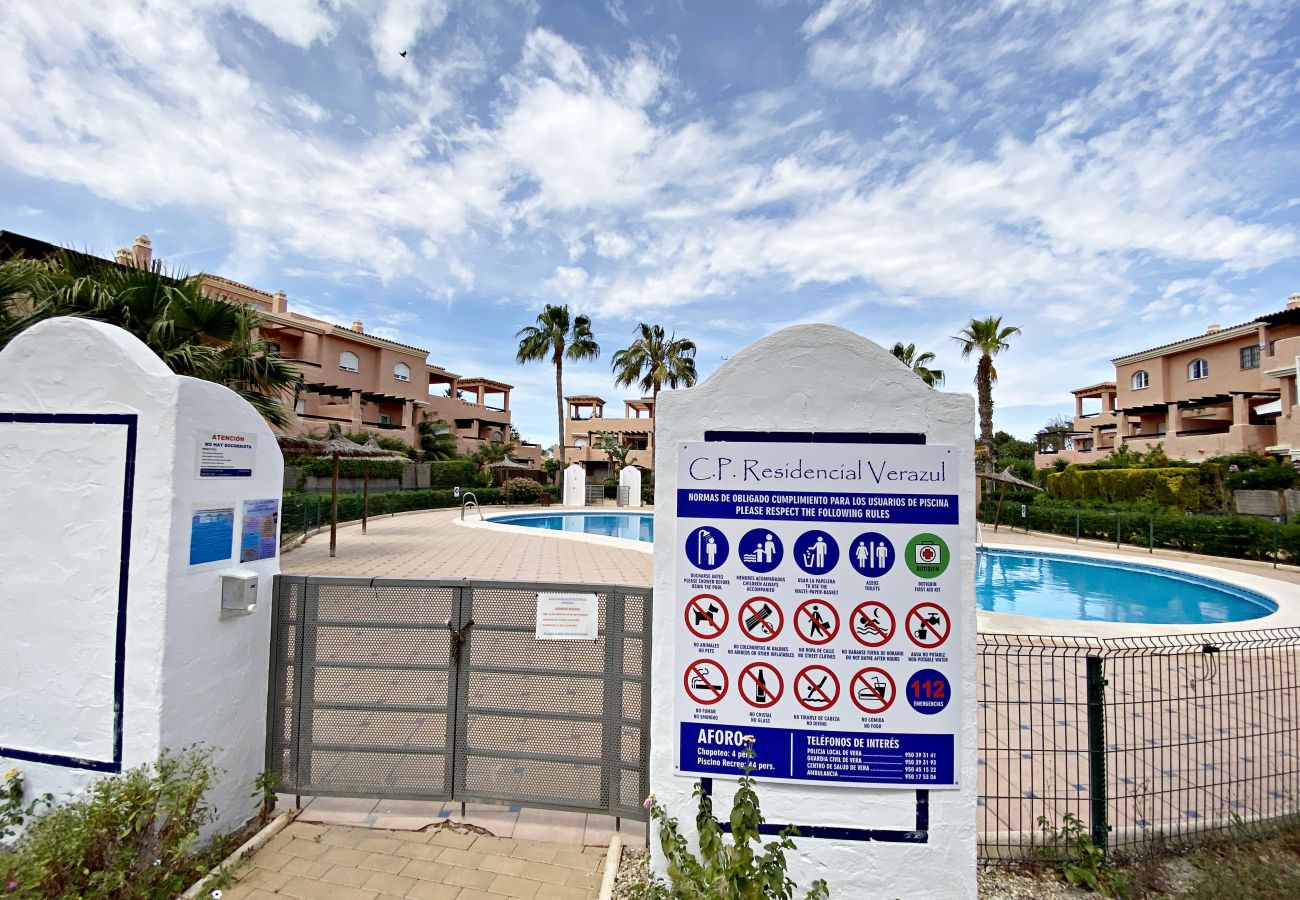 Apartamento en Vera playa - Verazul Bajo - WiFi, jardín privado & piscina comunitaria