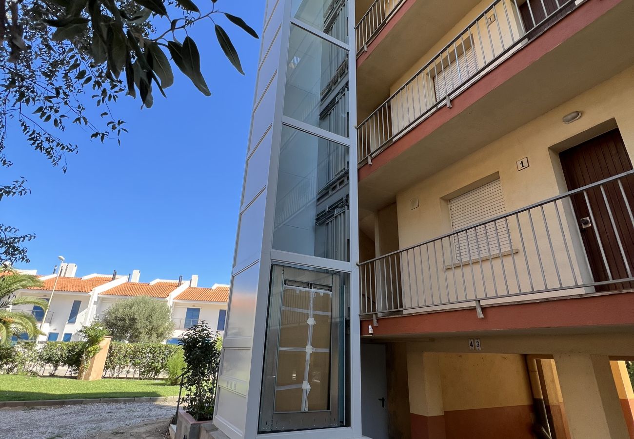 Apartamento en Torroella de Montgri - Mare Nostrum 132 - Apartamento con Ascensor y Terraza cerca de la Playa