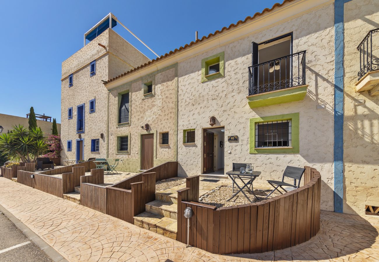 Casa adosada en Vera playa - Casa adosada en Avda. de Palomares