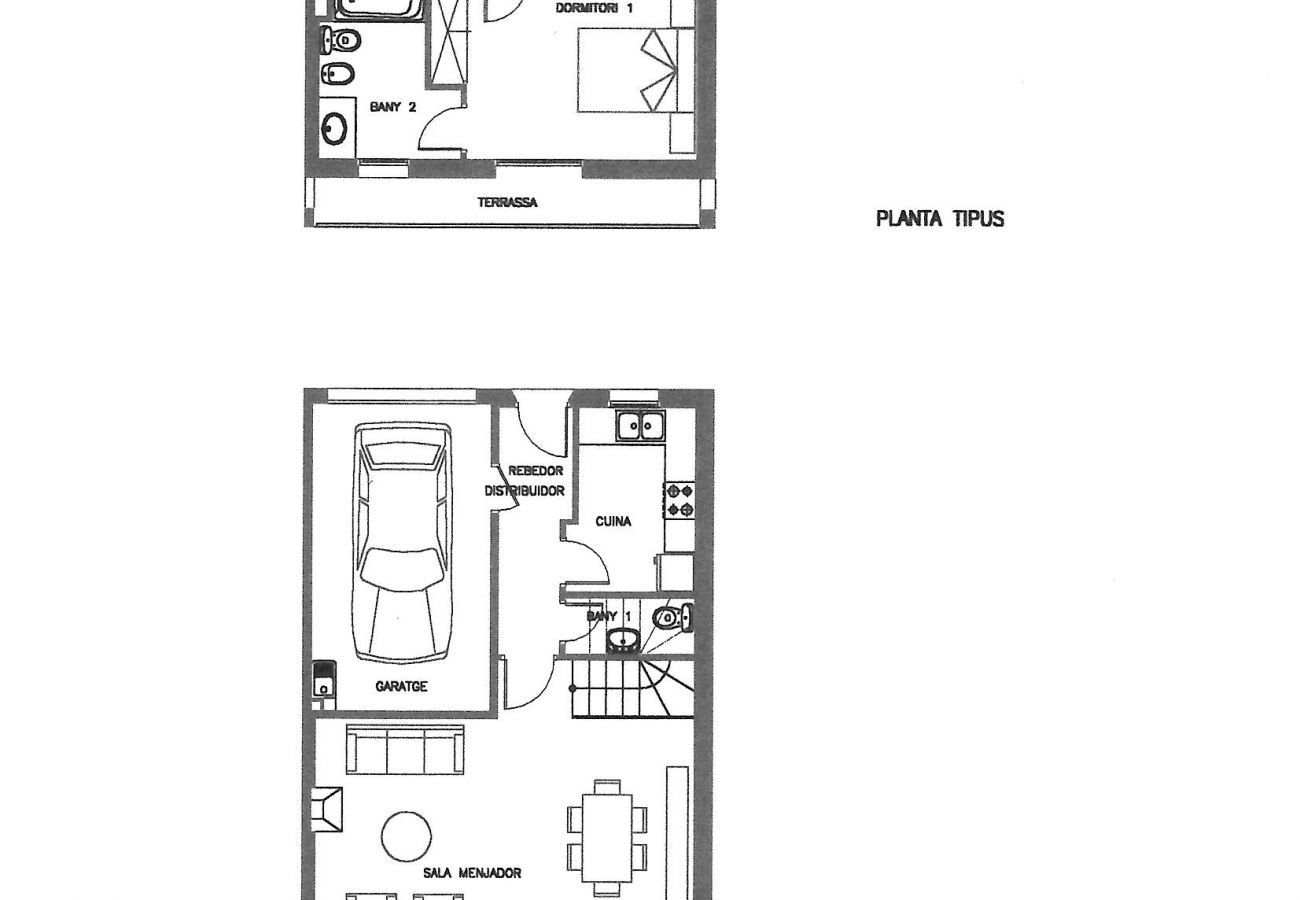 Maison mitoyenne à Torroella de Montgri - Maison avec garage près de la plage avec piscine commune