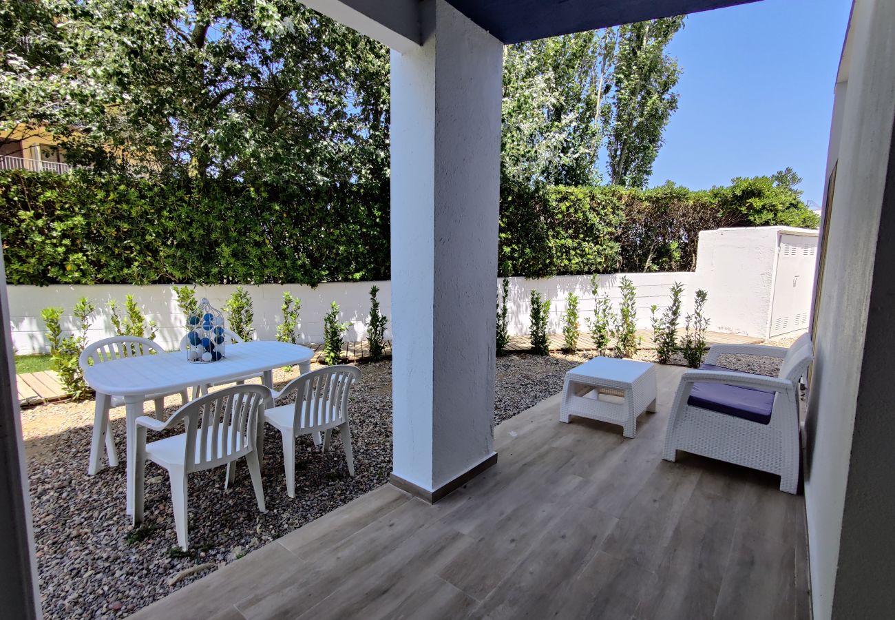 Appartement à Torroella de Montgri - Rez-de-chaussée, jardin et piscine