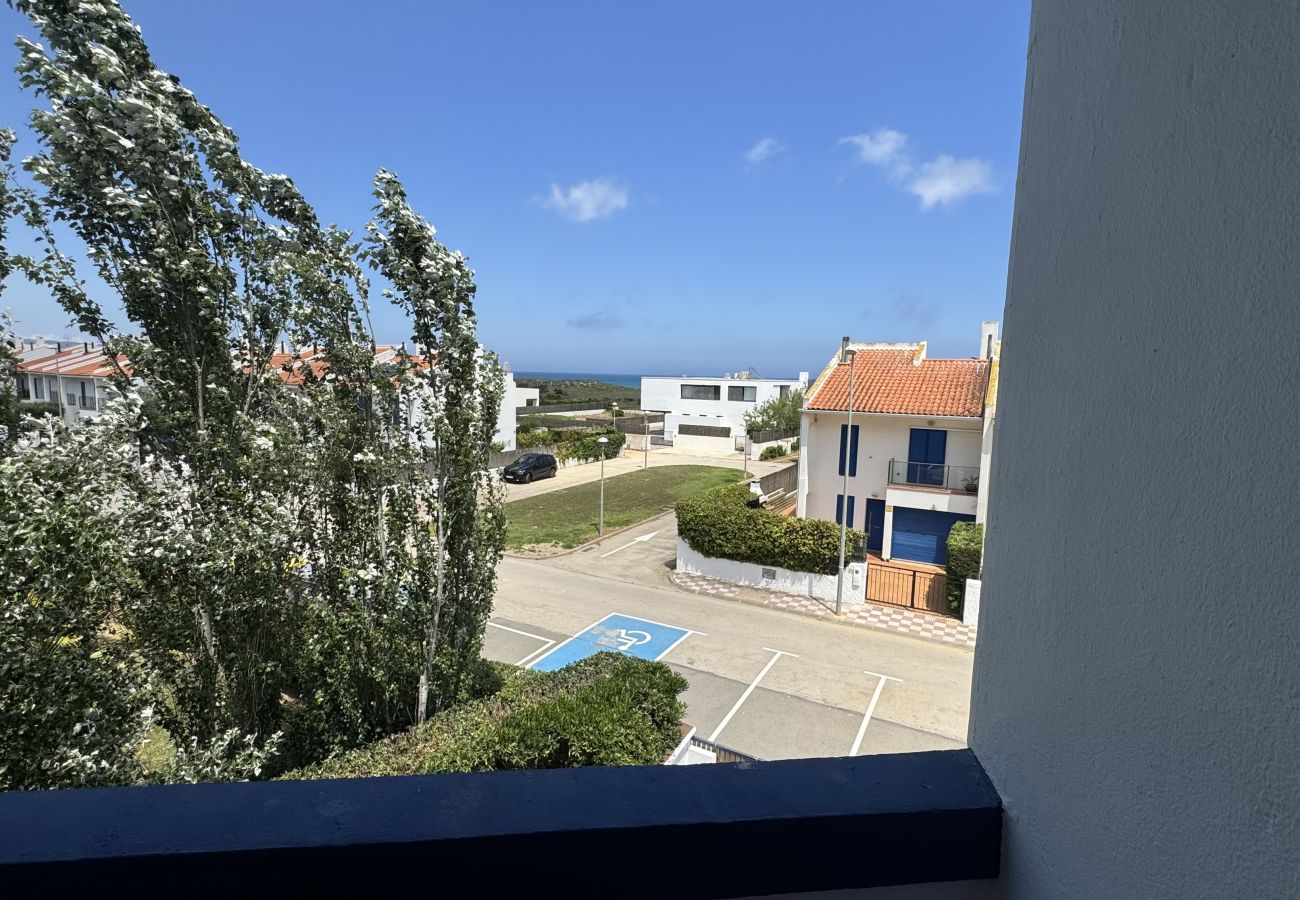 Appartement à Torroella de Montgri - 21c appartement touristique avec vue sur la mer et piscine comunitaire