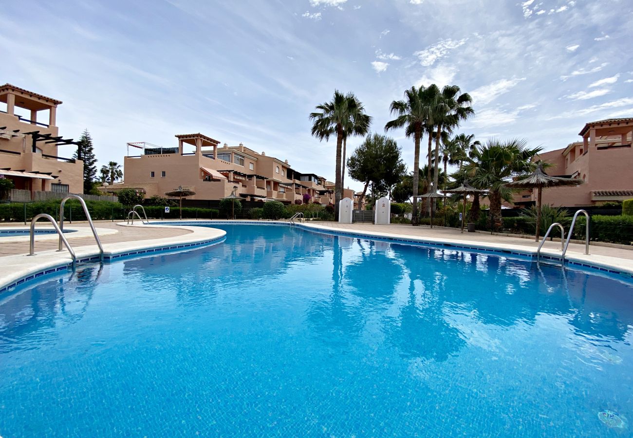 Apartment in Vera playa - Verazul Bajo - WiFi, private garden & communal pool