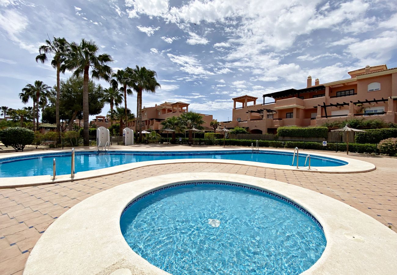 Apartment in Vera playa - Verazul Bajo - WiFi, private garden & communal pool