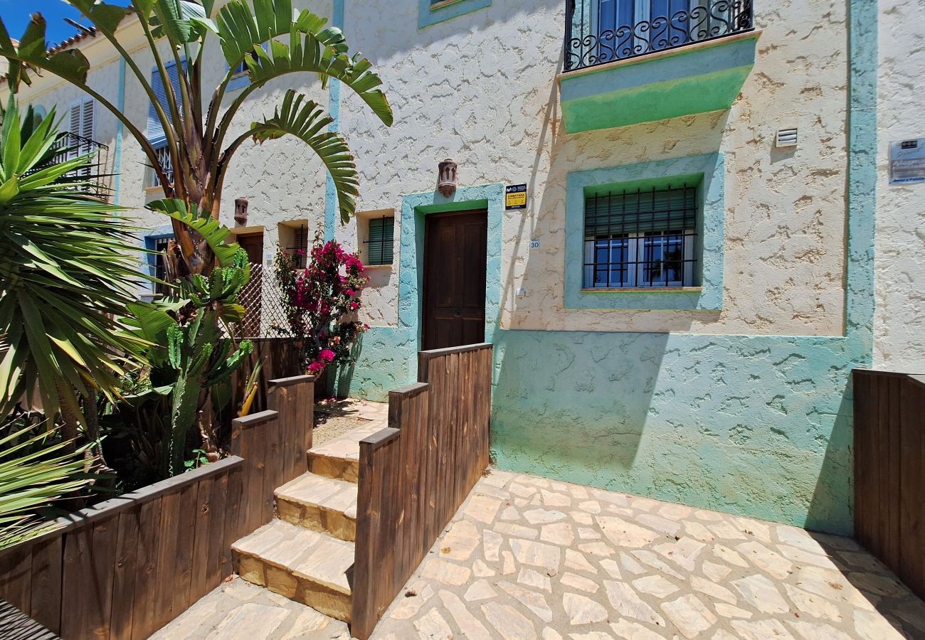 Townhouse in Vera playa - Las Casitas IV - 150m beach, solarium & WiFi