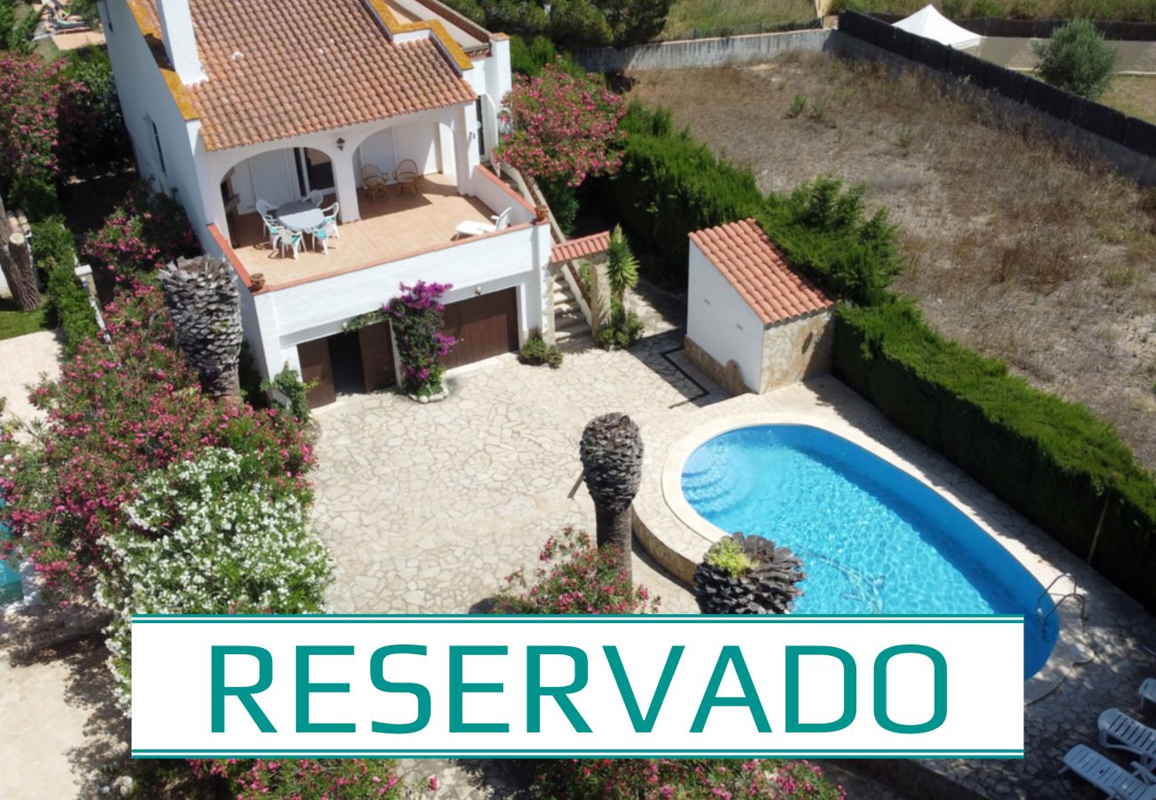 Villa in Torroella de Montgri - Villa with private pool