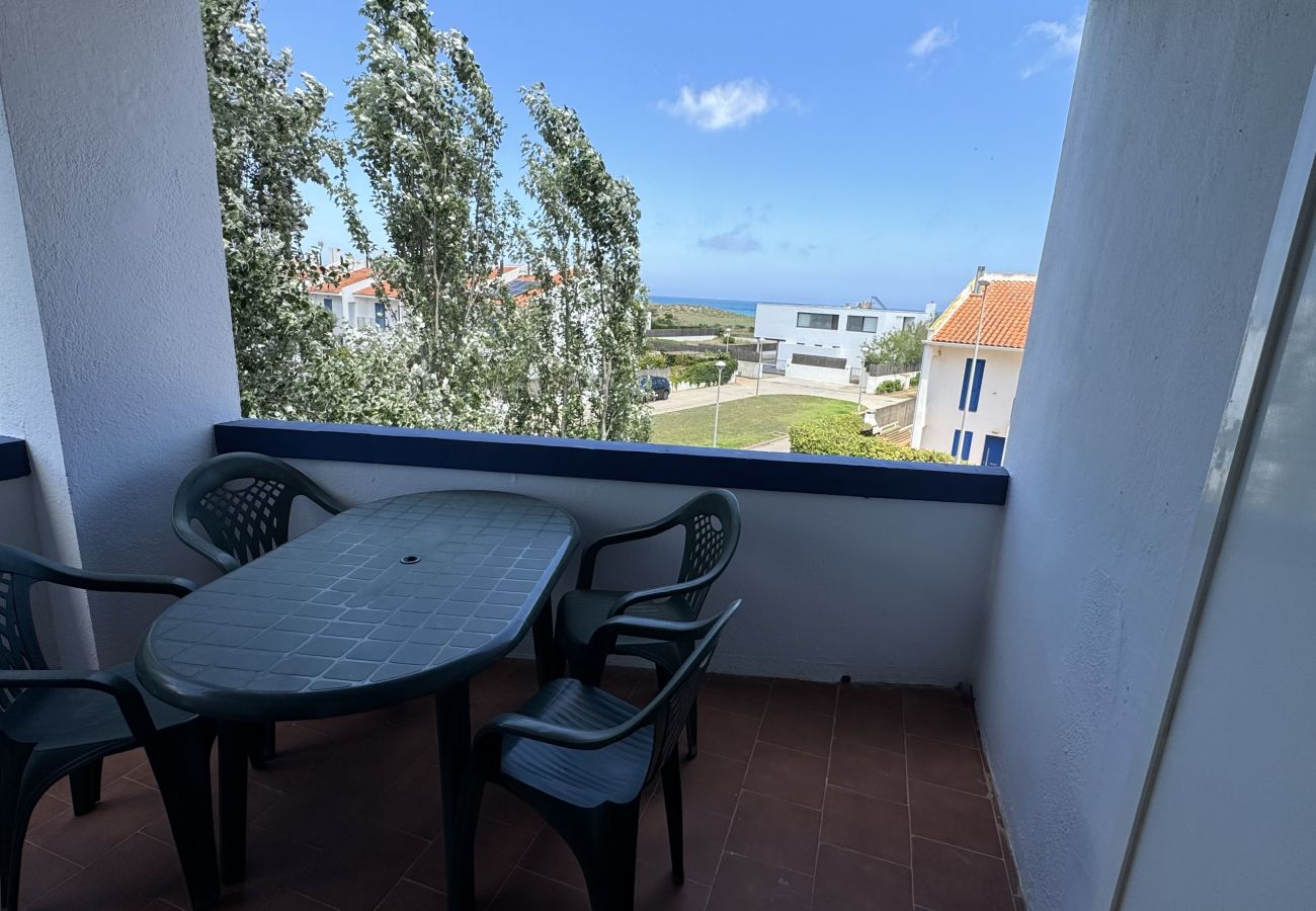 Apartment in Torroella de Montgri - 21C tourist apartment with seaview and comunity pool