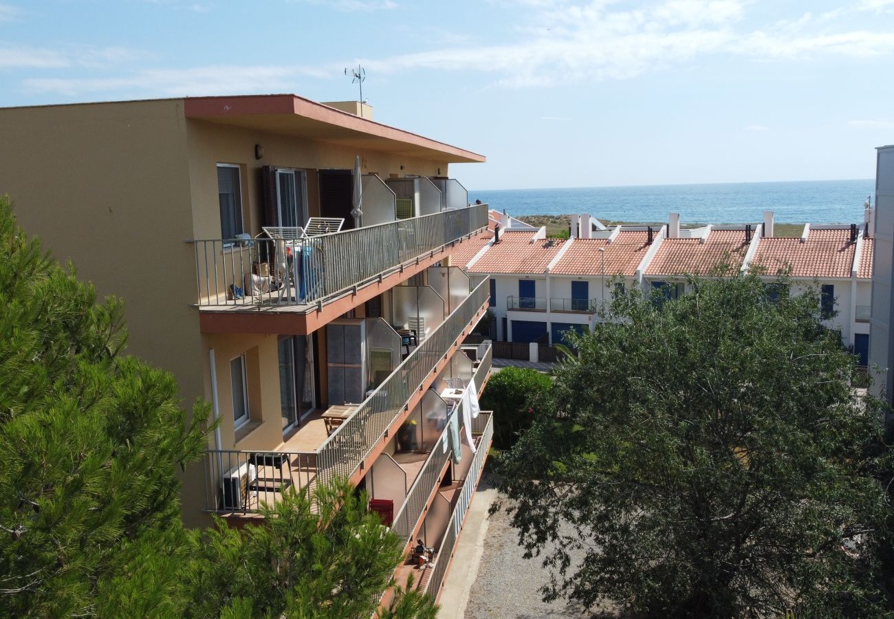 Apartment in Torroella de Montgri - Apartment near the beach with A/C and parking