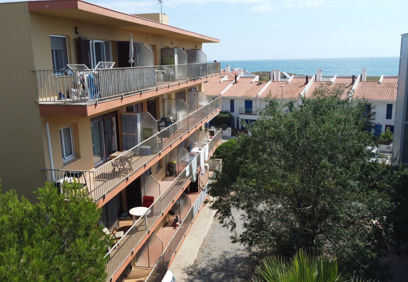 Apartment in Torroella de Montgri - Apartment near the beach with A/C and parking